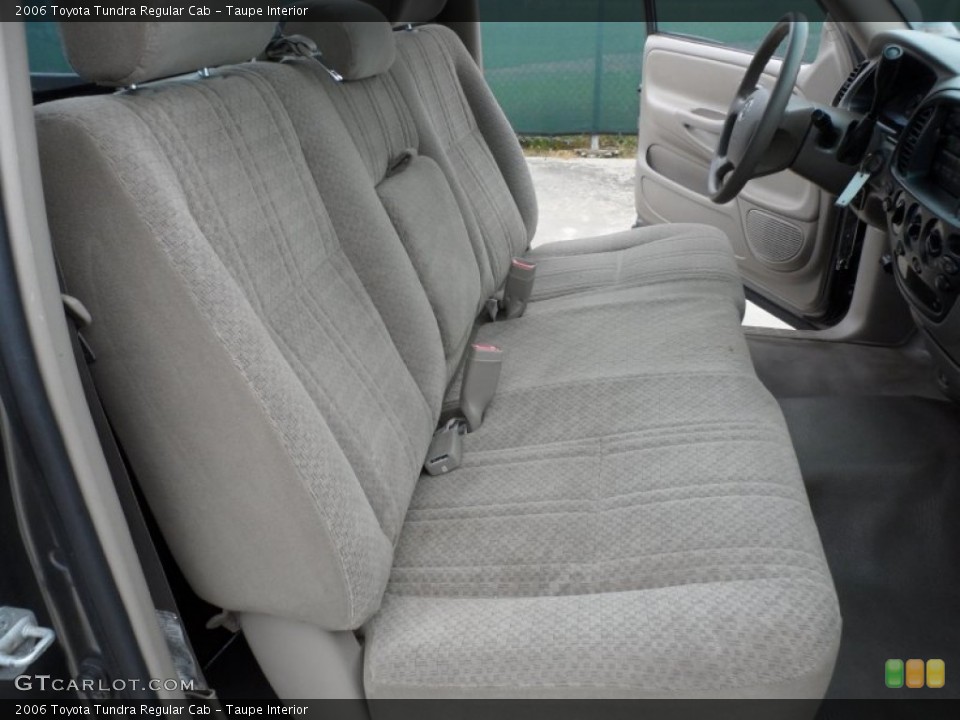 Taupe Interior Photo for the 2006 Toyota Tundra Regular Cab #63227447