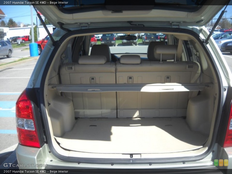 Beige Interior Trunk for the 2007 Hyundai Tucson SE 4WD #63234341