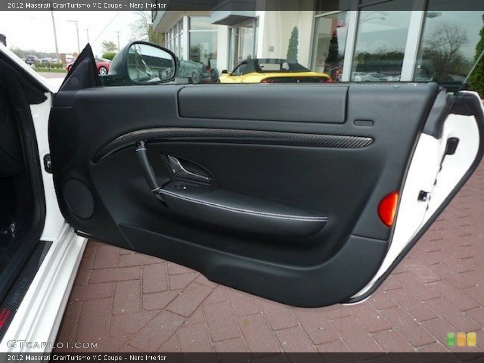 Nero Interior Door Panel for the 2012 Maserati GranTurismo MC Coupe #63234549