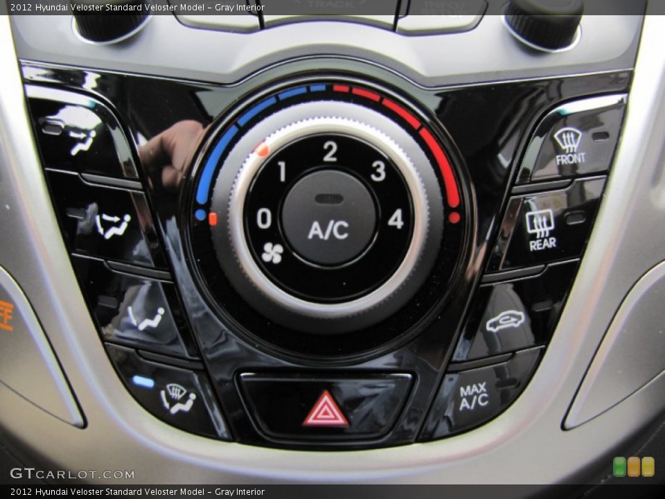 Gray Interior Controls for the 2012 Hyundai Veloster  #63240027