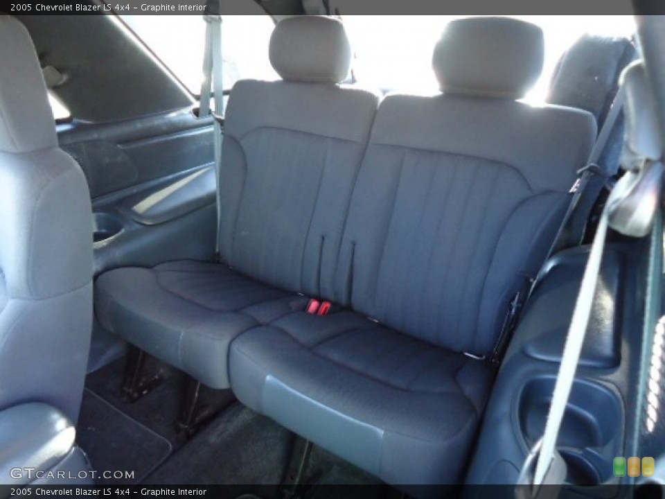 Graphite Interior Rear Seat for the 2005 Chevrolet Blazer LS 4x4 #63248596