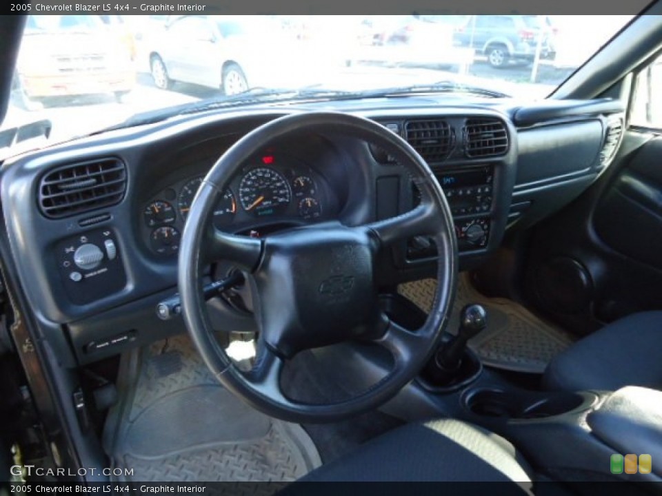 Graphite Interior Dashboard for the 2005 Chevrolet Blazer LS 4x4 #63248605