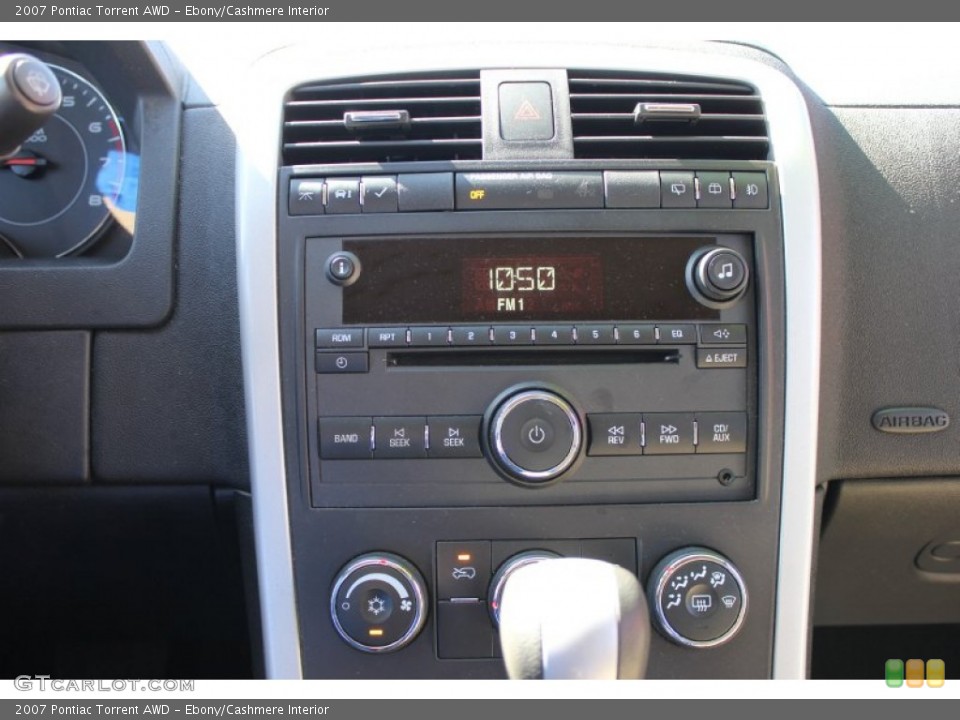 Ebony/Cashmere Interior Controls for the 2007 Pontiac Torrent AWD #63255004