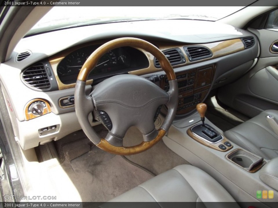 Cashmere Interior Dashboard for the 2001 Jaguar S-Type 4.0 #63280360