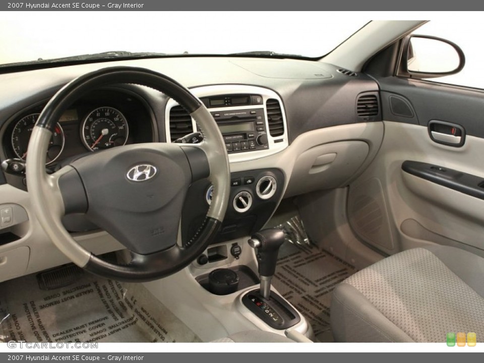 Gray Interior Dashboard for the 2007 Hyundai Accent SE Coupe #63313834