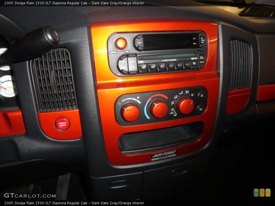 Dark Slate Gray/Orange Interior Controls for the 2005 Dodge Ram 1500 SLT Daytona Regular Cab #63314885