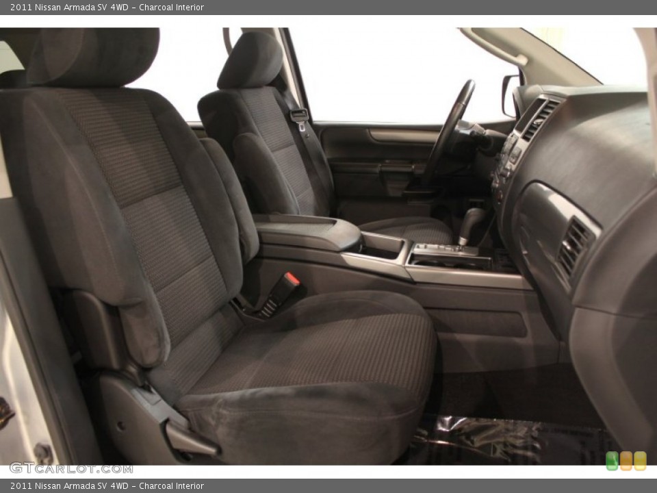 Charcoal Interior Photo for the 2011 Nissan Armada SV 4WD #63326488