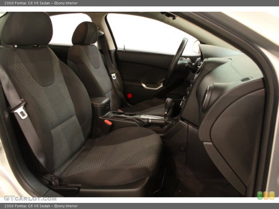 Ebony Interior Photo for the 2009 Pontiac G6 V6 Sedan #63391009