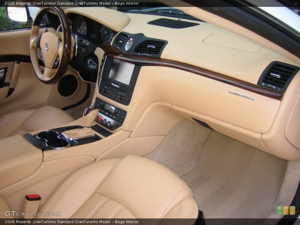 Beige Interior Dashboard for the 2008 Maserati GranTurismo  #63412532