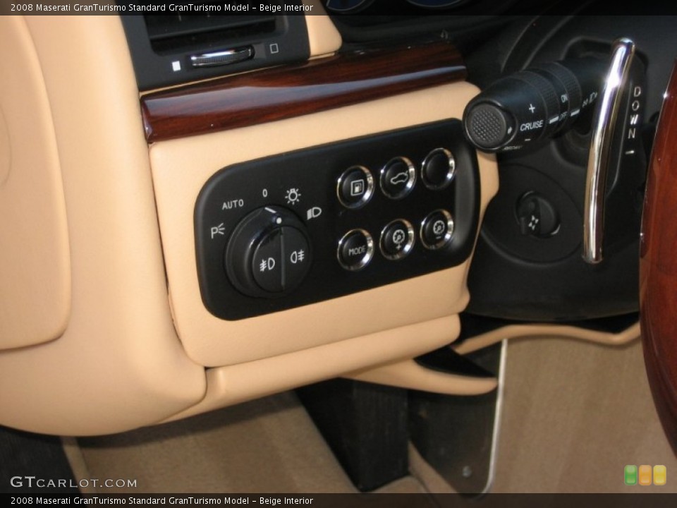 Beige Interior Controls for the 2008 Maserati GranTurismo  #63412550