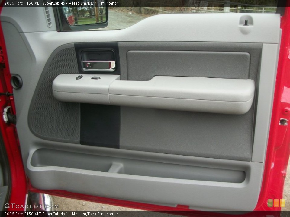 Medium/Dark Flint Interior Door Panel for the 2006 Ford F150 XLT SuperCab 4x4 #63418427