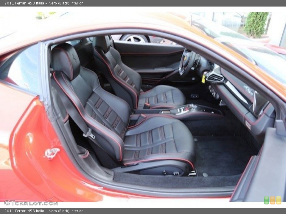 Nero (Black) Interior Photo for the 2011 Ferrari 458 Italia #63441239