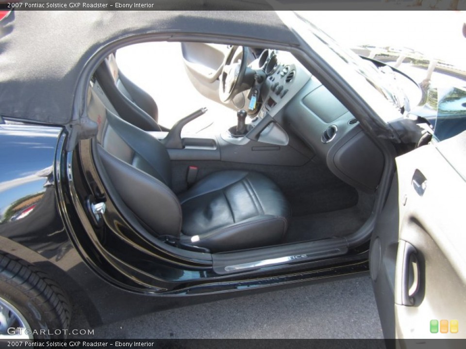 Ebony Interior Photo for the 2007 Pontiac Solstice GXP Roadster #63458200