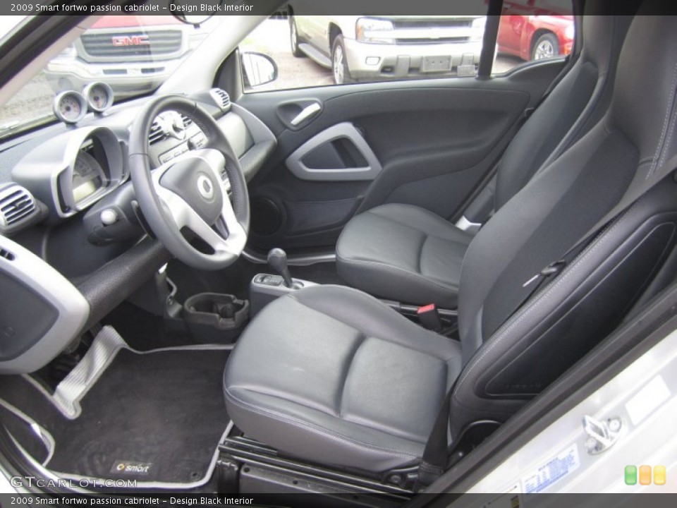 Design Black Interior Photo for the 2009 Smart fortwo passion cabriolet #63463911
