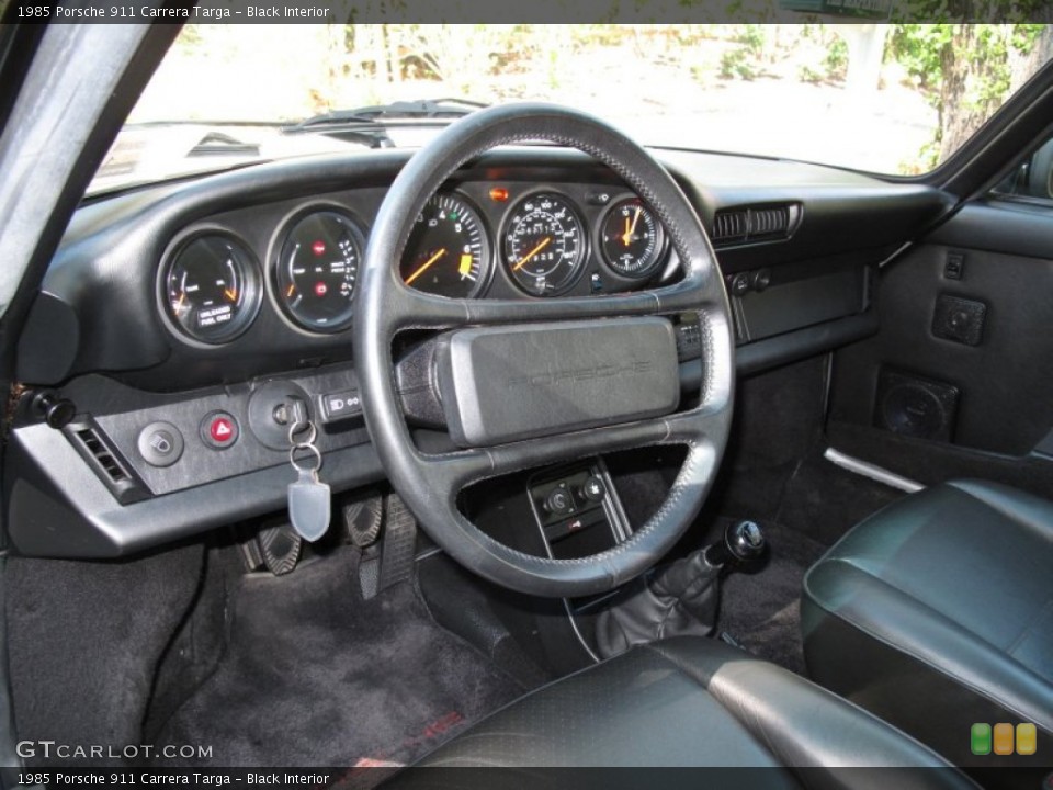 Black Interior Photo for the 1985 Porsche 911 Carrera Targa #63476266