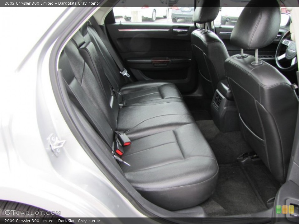Dark Slate Gray Interior Photo for the 2009 Chrysler 300 Limited #63497690