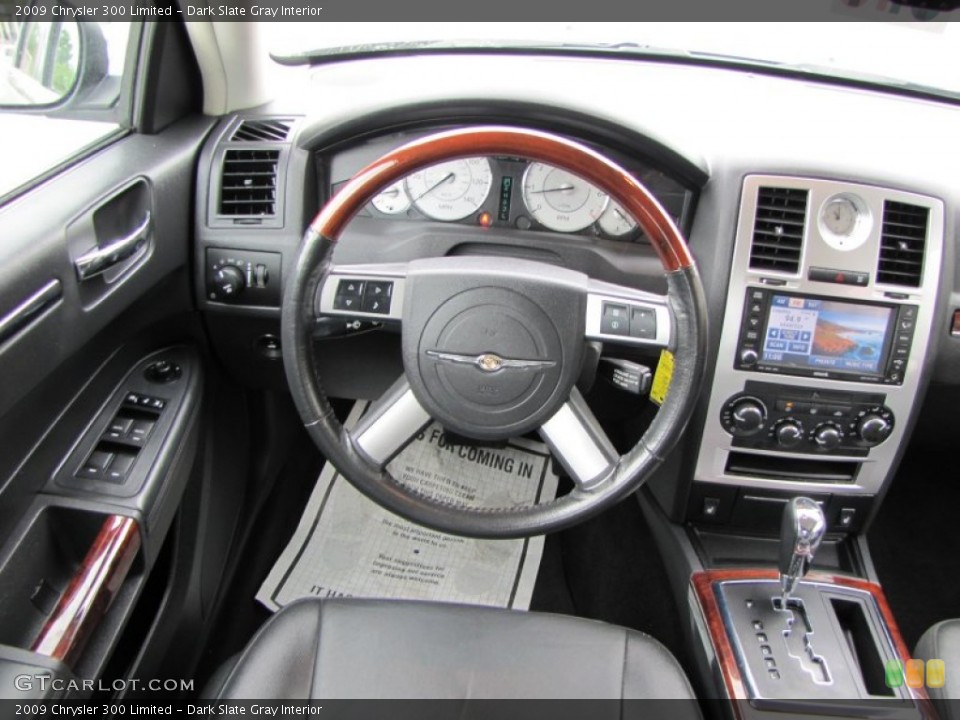 Dark Slate Gray Interior Dashboard for the 2009 Chrysler 300 Limited #63497737