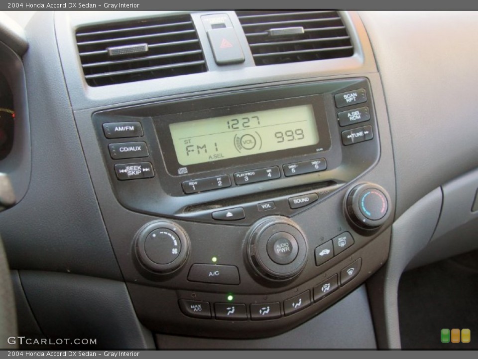 Gray Interior Controls for the 2004 Honda Accord DX Sedan #63500954