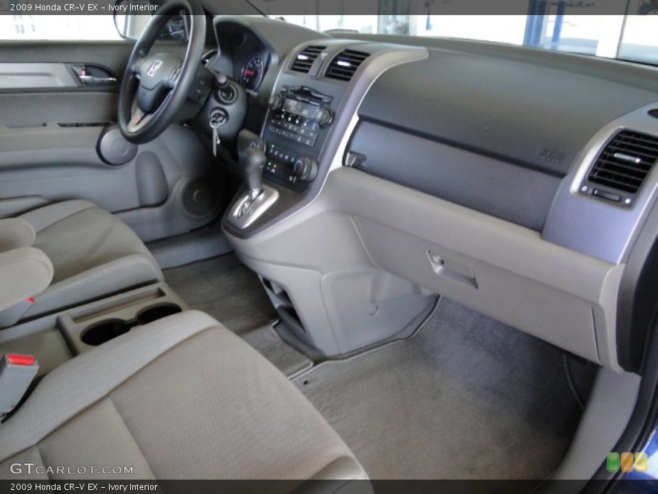 Ivory Interior Dashboard for the 2009 Honda CR-V EX #63508831