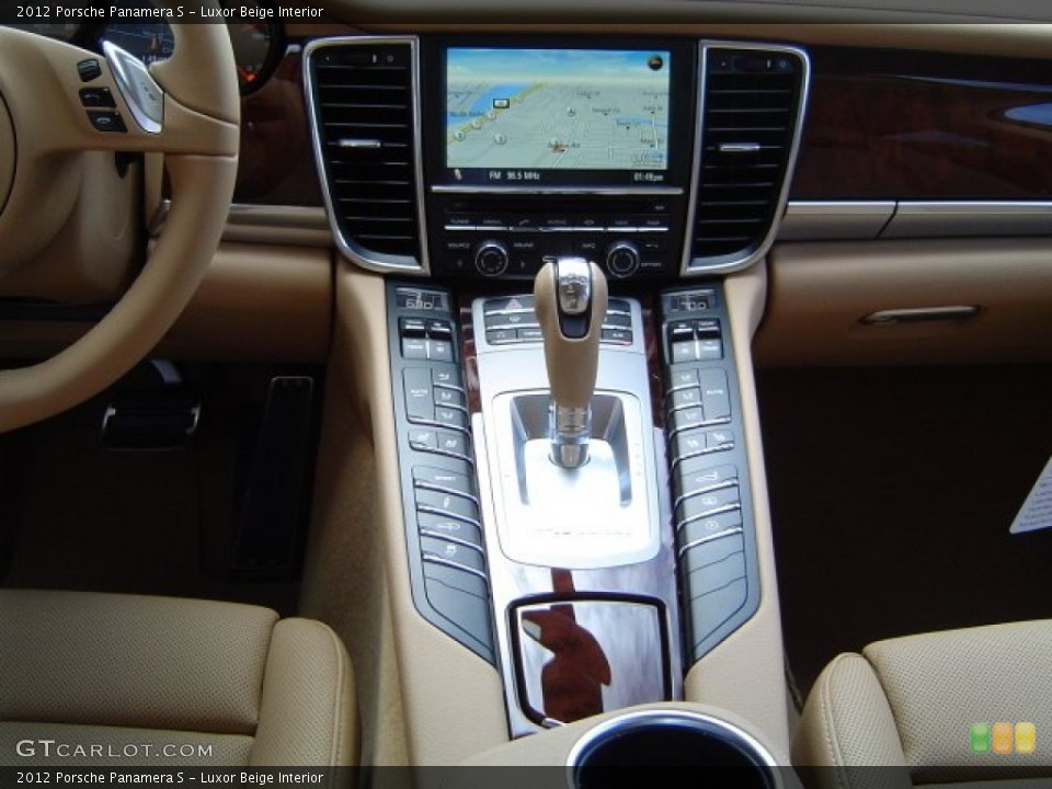 Luxor Beige Interior Controls for the 2012 Porsche Panamera S #63560434