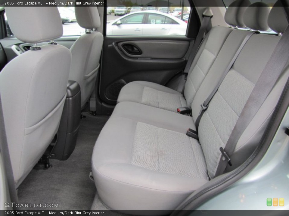 Medium/Dark Flint Grey Interior Photo for the 2005 Ford Escape XLT #63562331