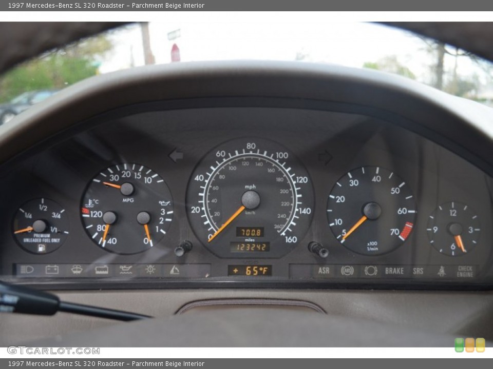 Parchment Beige Interior Gauges for the 1997 Mercedes-Benz SL 320 Roadster #63590692