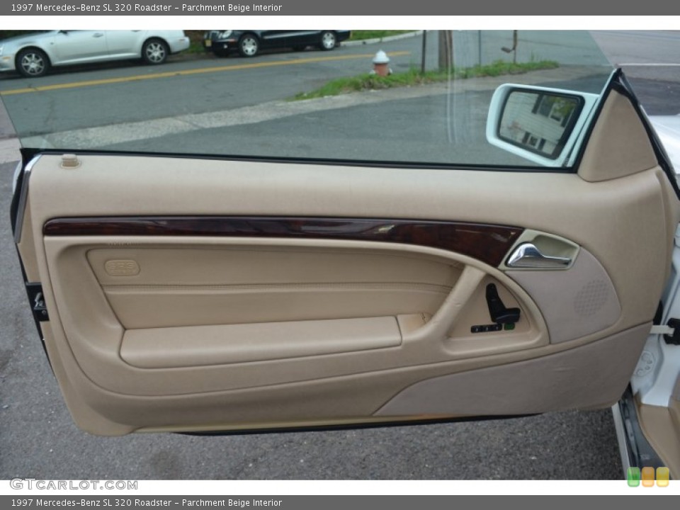 Parchment Beige Interior Door Panel for the 1997 Mercedes-Benz SL 320 Roadster #63590715