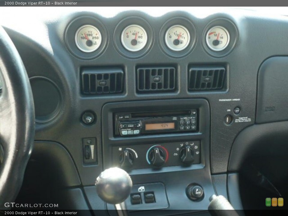 Black Interior Gauges for the 2000 Dodge Viper RT-10 #63591559