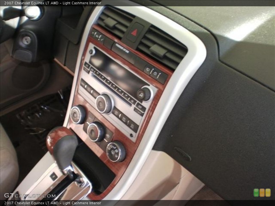 Light Cashmere Interior Controls for the 2007 Chevrolet Equinox LT AWD #63604417