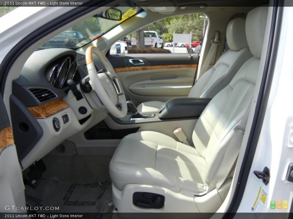 Light Stone Interior Photo for the 2011 Lincoln MKT FWD #63610903