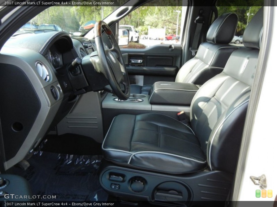Ebony/Dove Grey Interior Photo for the 2007 Lincoln Mark LT SuperCrew 4x4 #63611446