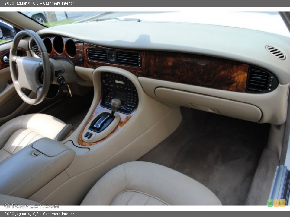 Cashmere Interior Dashboard for the 2000 Jaguar XJ XJ8 #63634147