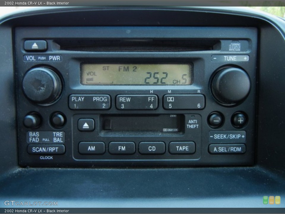 Black Interior Audio System for the 2002 Honda CR-V LX #63640302