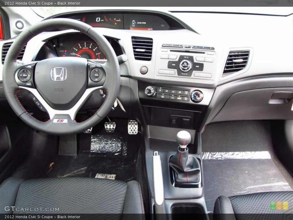 Black Interior Dashboard for the 2012 Honda Civic Si Coupe #63642782