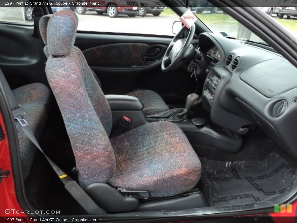 Graphite Interior Photo for the 1997 Pontiac Grand Am GT Coupe #63646855