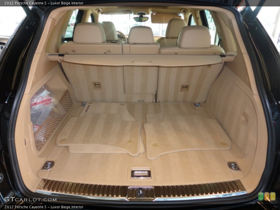 Luxor Beige Interior Trunk for the 2012 Porsche Cayenne S #63709211