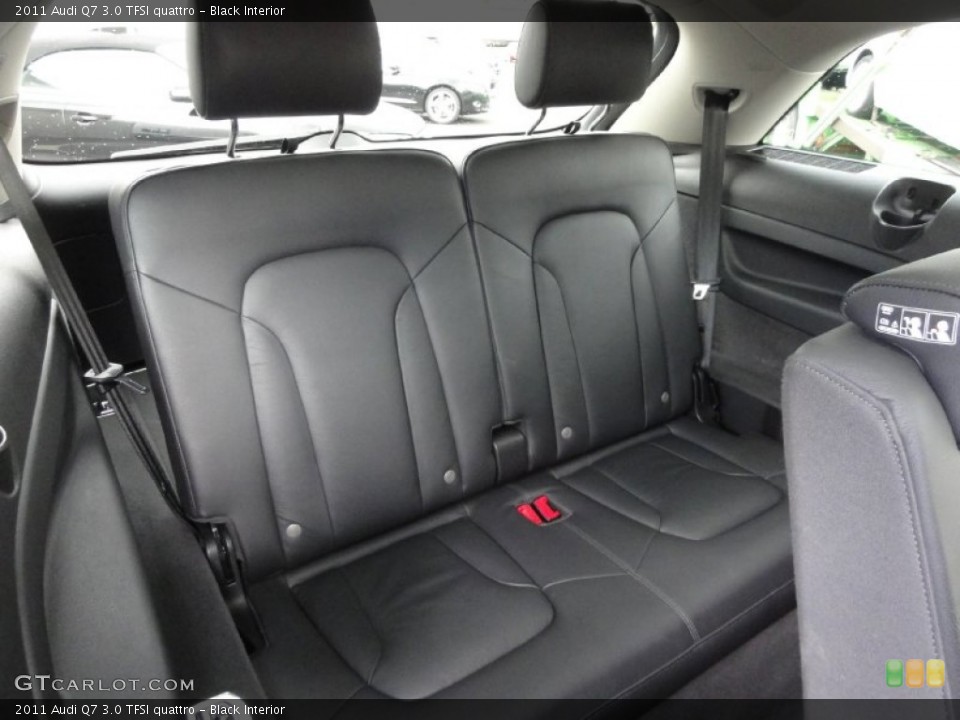 Black Interior Rear Seat for the 2011 Audi Q7 3.0 TFSI quattro #63716569