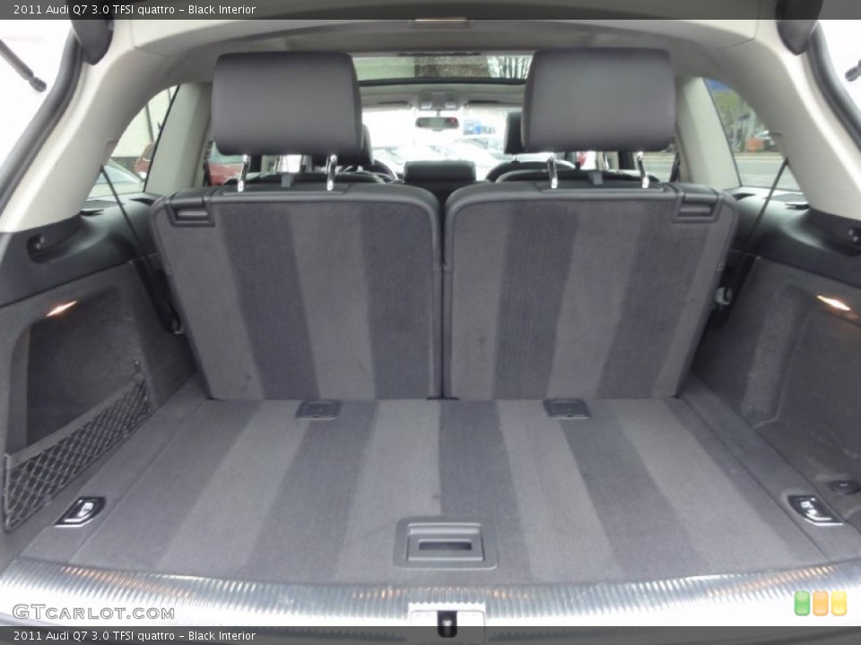 Black Interior Trunk for the 2011 Audi Q7 3.0 TFSI quattro #63716800