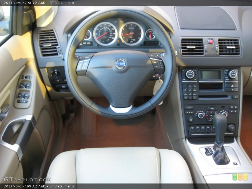 Off Black Interior Dashboard for the 2013 Volvo XC90 3.2 AWD #63738056