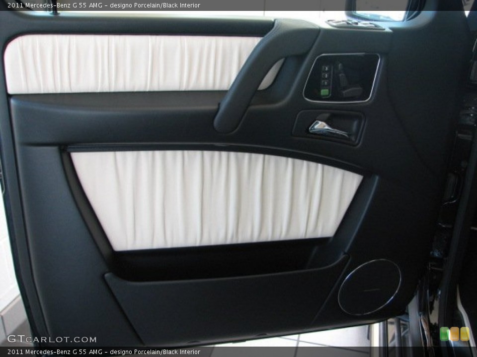 designo Porcelain/Black Interior Door Panel for the 2011 Mercedes-Benz G 55 AMG #63757387