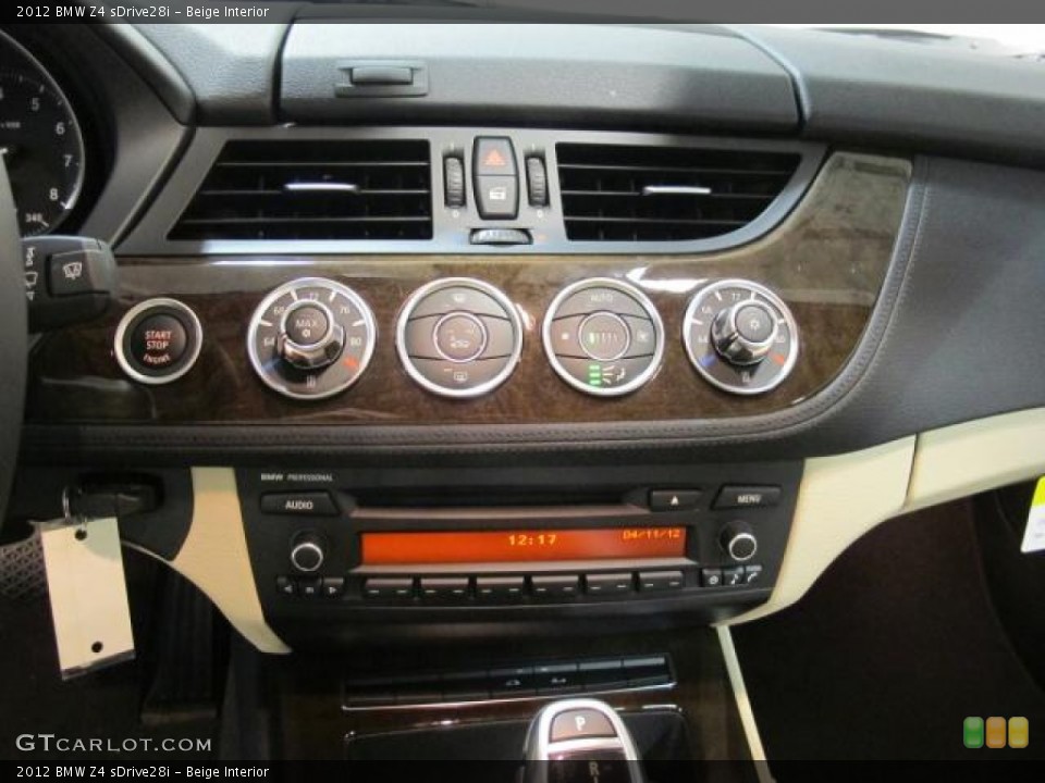 Beige Interior Controls for the 2012 BMW Z4 sDrive28i #63758040