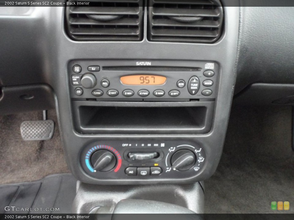 Black Interior Controls for the 2002 Saturn S Series SC2 Coupe #63763657