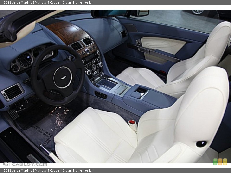 Cream Truffle 2012 Aston Martin V8 Vantage Interiors