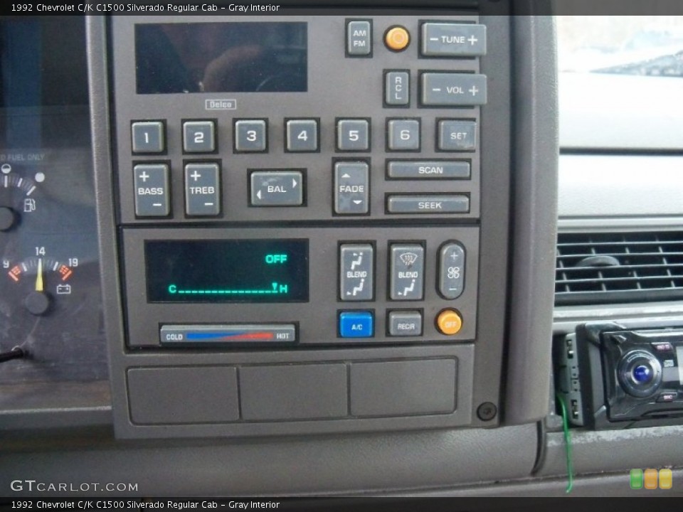 Gray Interior Controls for the 1992 Chevrolet C/K C1500 Silverado Regular Cab #63846744