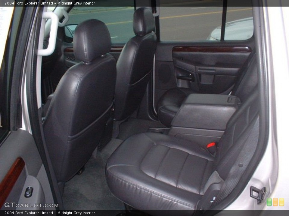 Midnight Grey Interior Photo for the 2004 Ford Explorer Limited #63857782