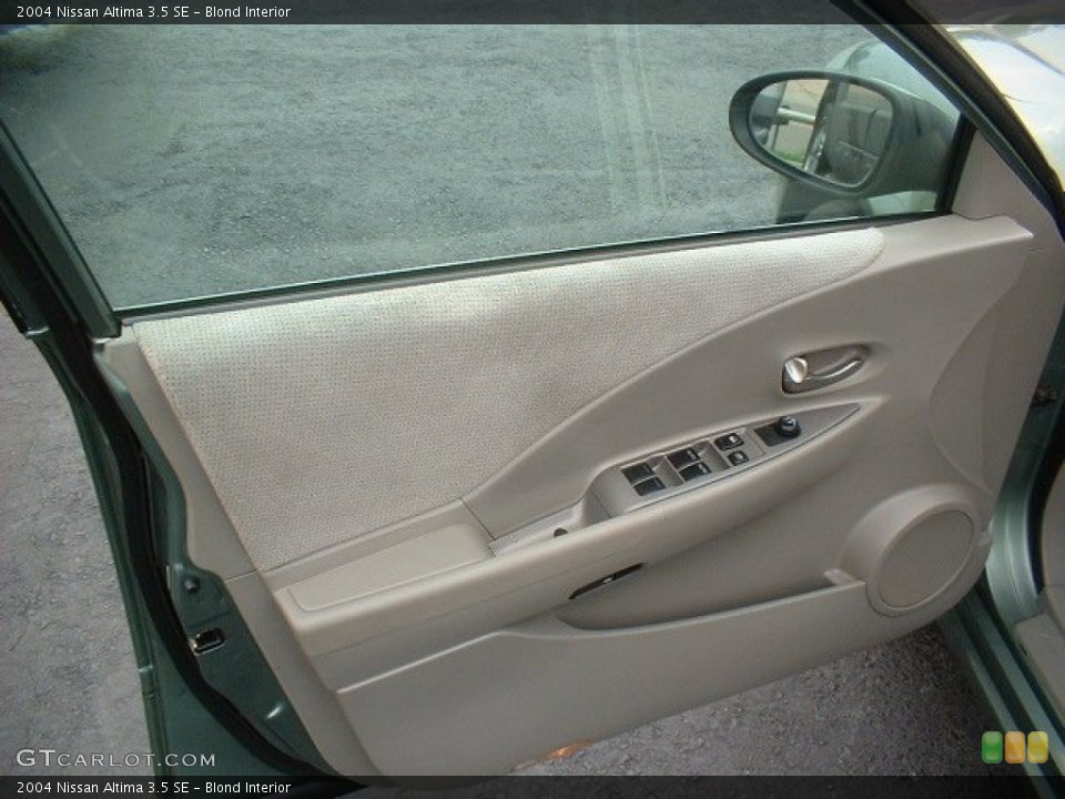 Blond Interior Door Panel for the 2004 Nissan Altima 3.5 SE #63857905