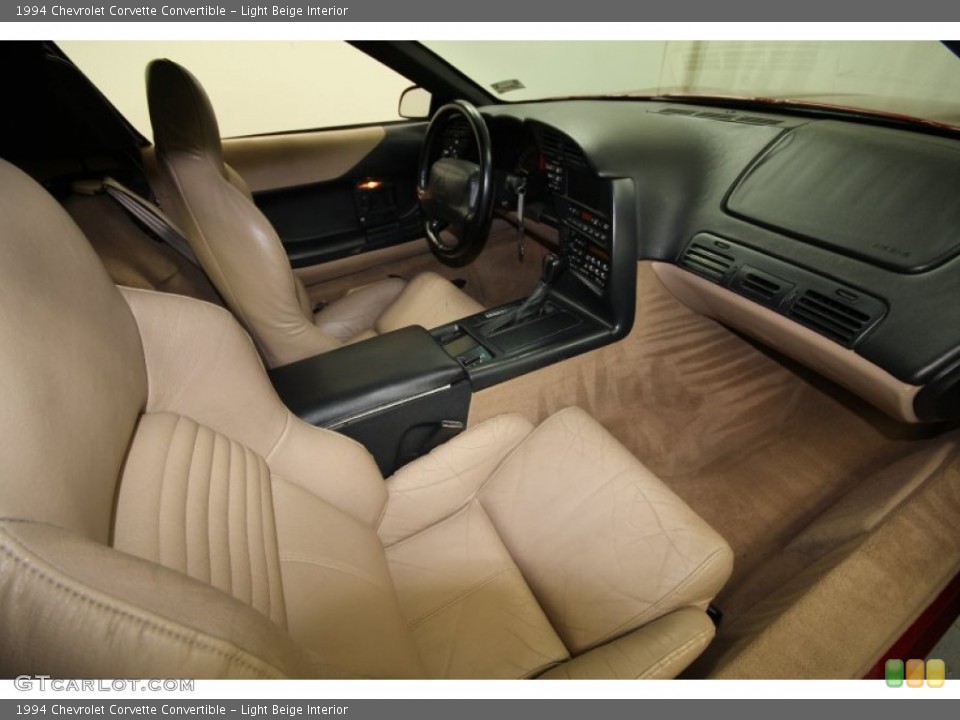 Light Beige Interior Photo for the 1994 Chevrolet Corvette Convertible #63860389