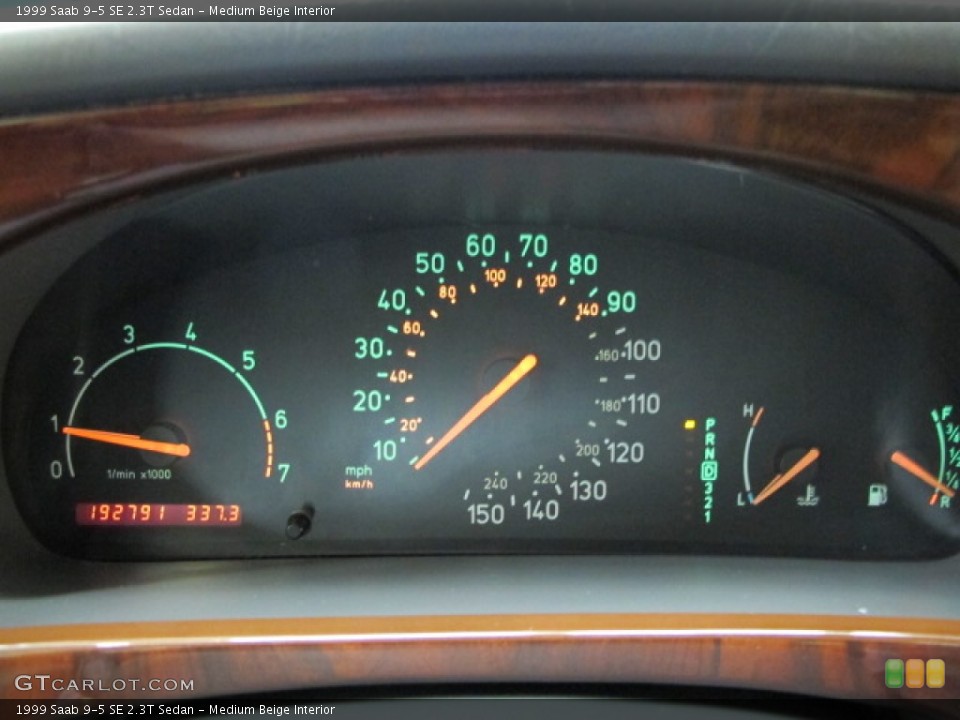 Medium Beige Interior Gauges for the 1999 Saab 9-5 SE 2.3T Sedan #63862663