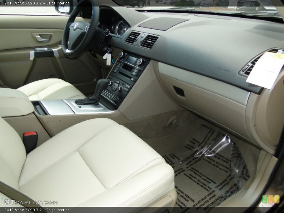Beige Interior Photo for the 2013 Volvo XC90 3.2 #63868598