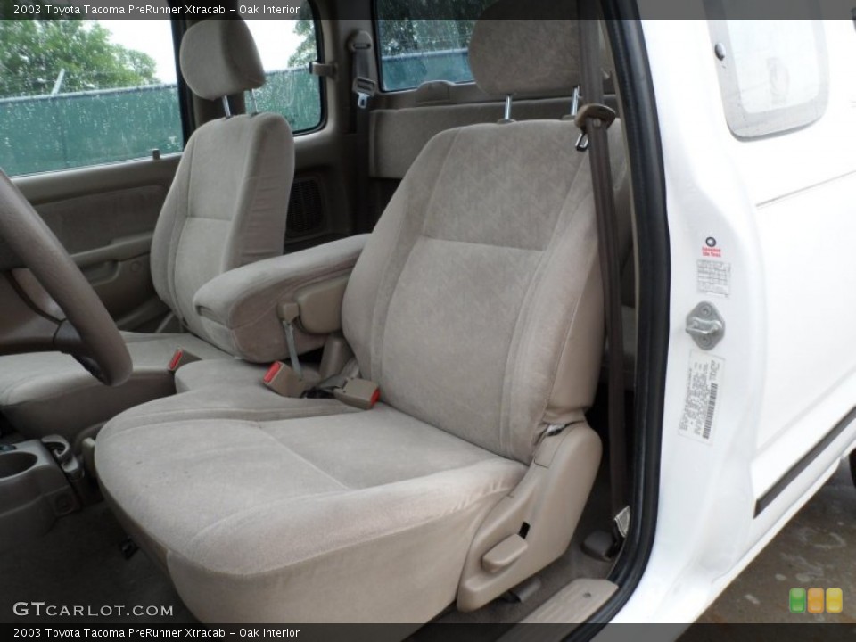Oak Interior Photo for the 2003 Toyota Tacoma PreRunner Xtracab #63905453